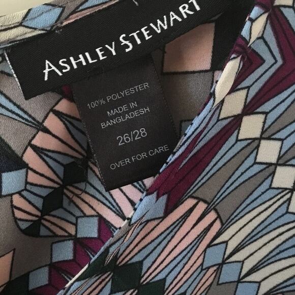 Ashley Stewart Poncho Style Blouse Geometric Print size 26/28 - Picture 3 of 5